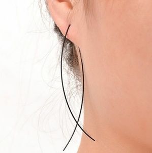 Cool🐠Modern Fish Threader Earrings